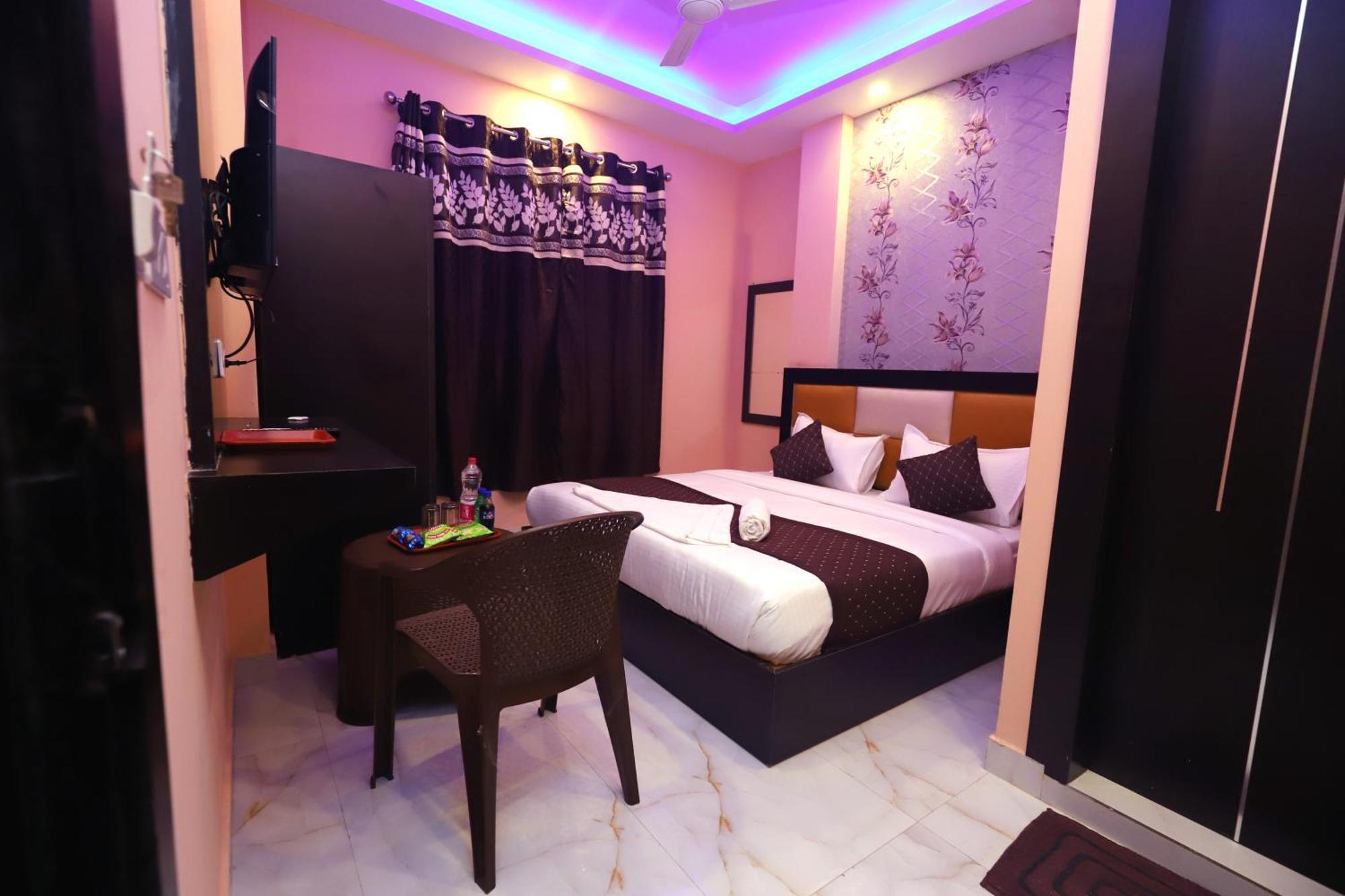 Jupiter Plaza- A Brand Of The Reality Otel Yeni Delhi Dış mekan fotoğraf