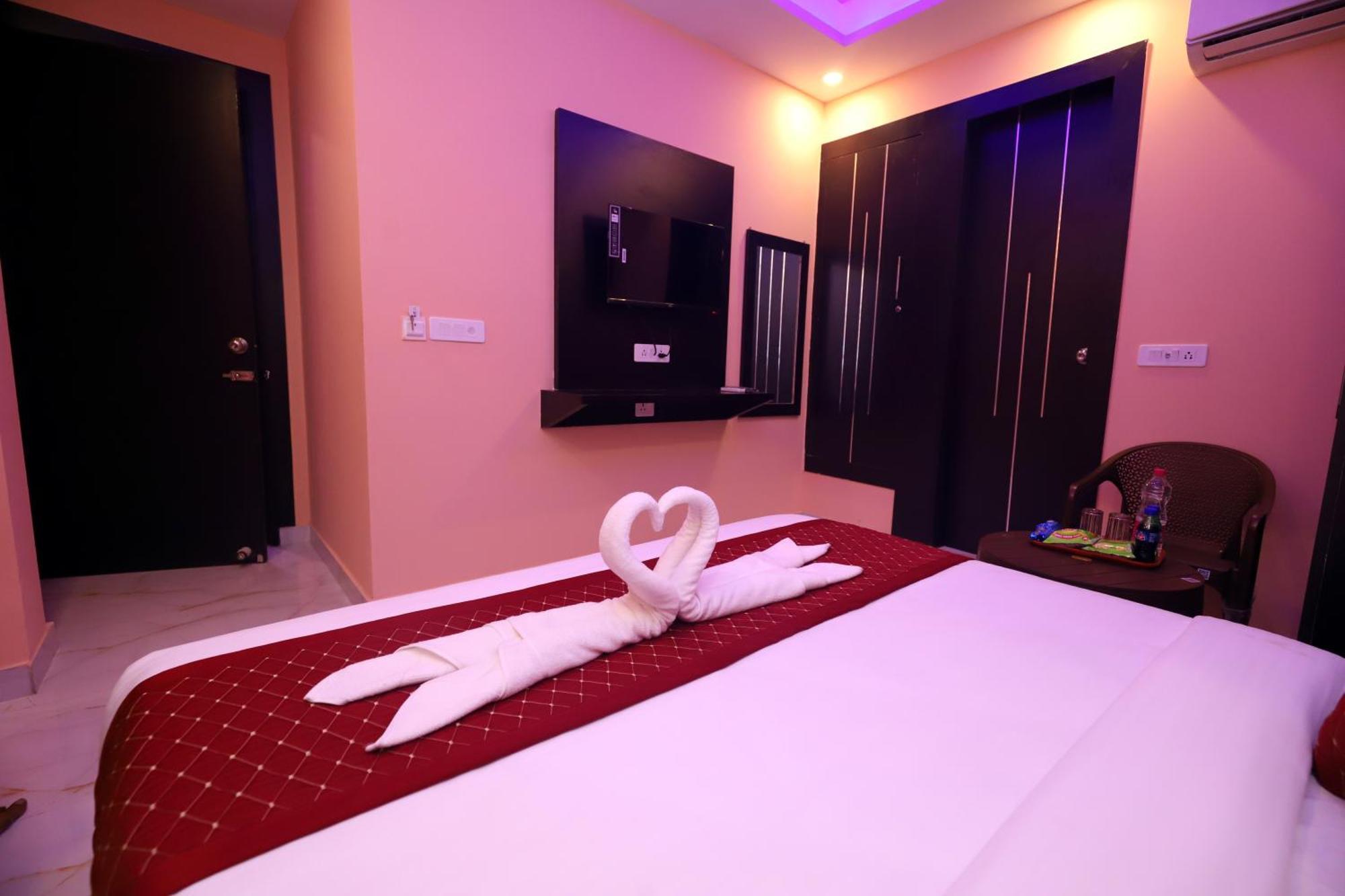 Jupiter Plaza- A Brand Of The Reality Otel Yeni Delhi Dış mekan fotoğraf