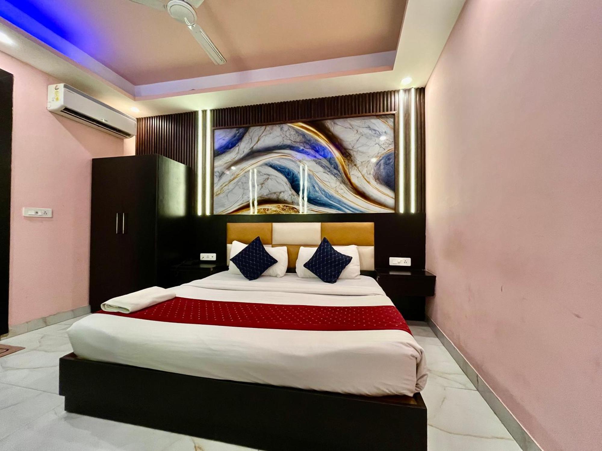 Jupiter Plaza- A Brand Of The Reality Otel Yeni Delhi Dış mekan fotoğraf